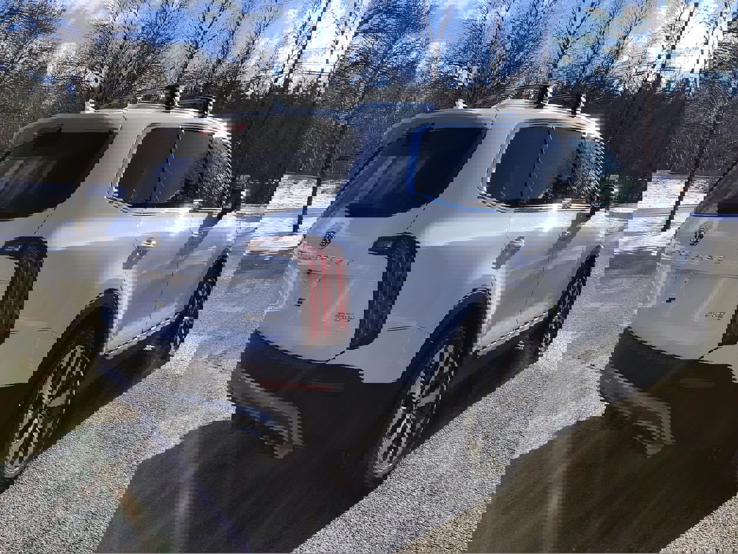 Used 2021 Kia Telluride EX w/ EX Premium Package image 7