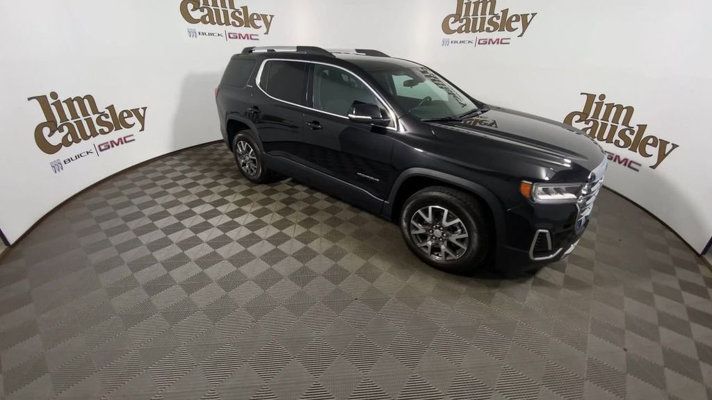 Used 2023 GMC Acadia SLE w/ Driver Convenience Package image 2