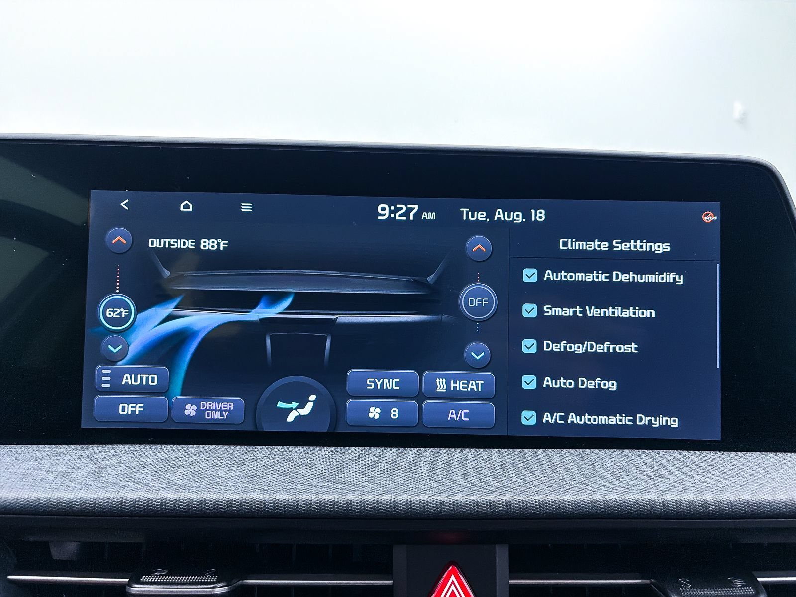Certified 2022 Kia EV6 Light RWD image 24