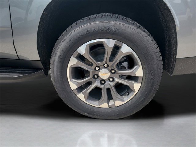 New 2025 Chevrolet Suburban LT w/ Comfort Package image 11