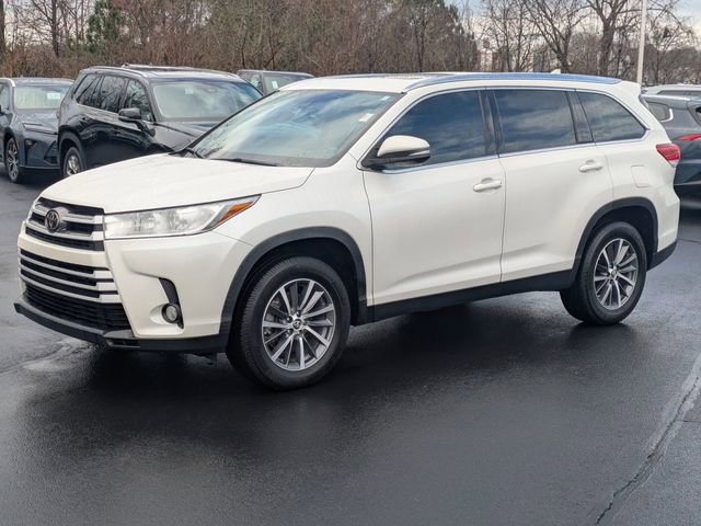 Used 2019 Toyota Highlander XLE image 8