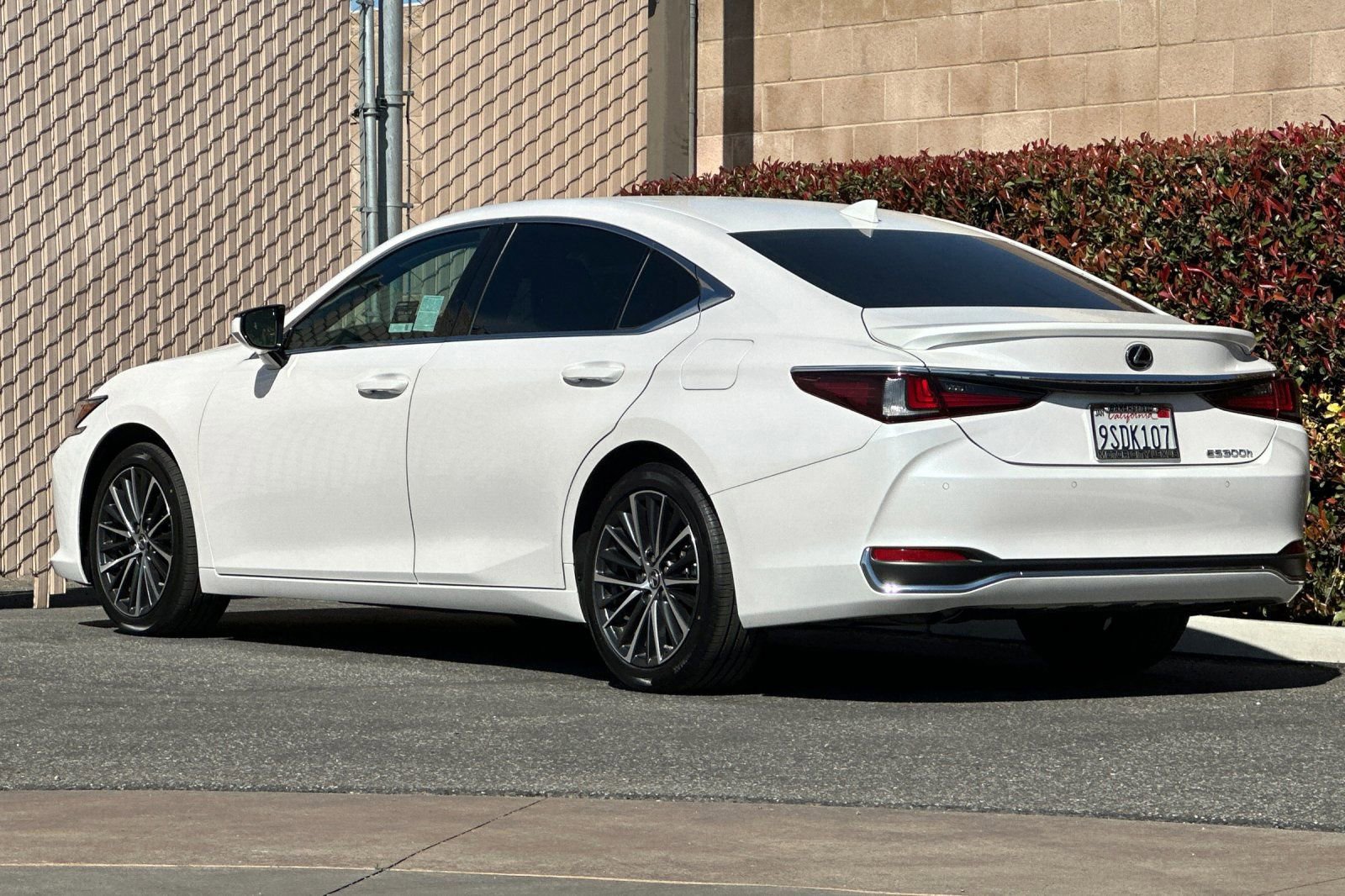 Certified 2025 Lexus ES 300h ES 300h w/ Premium Package image 6