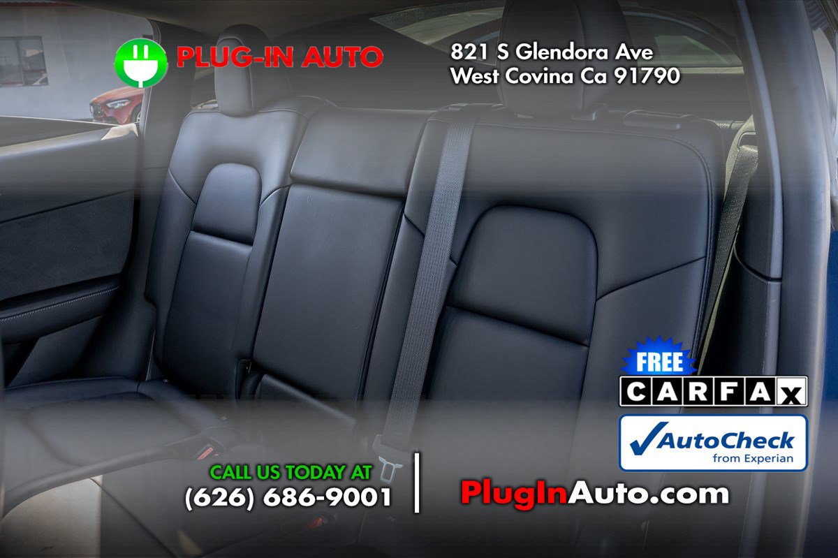 Used 2022 Tesla Model Y Long Range image 14