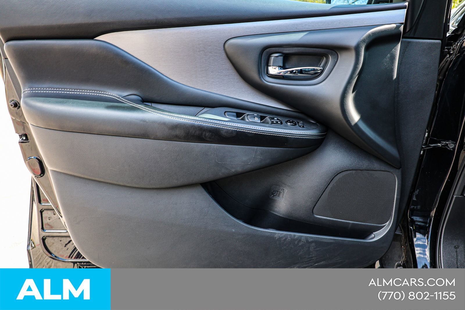 Used 2023 Nissan Murano SV w/ SV Midnight Edition Package image 38