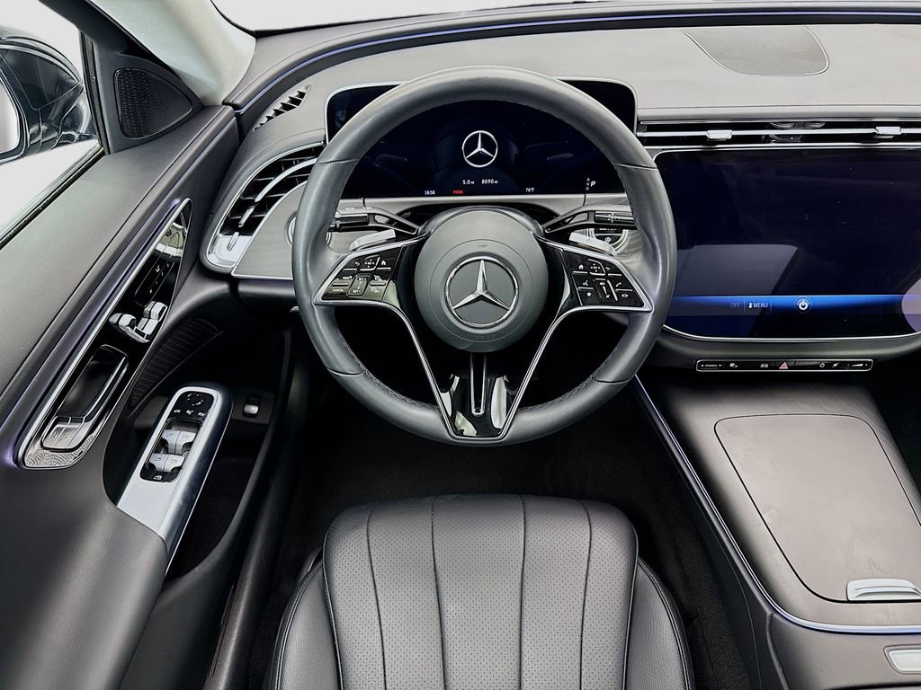 Used 2025 Mercedes-Benz E 350 Sedan image 10
