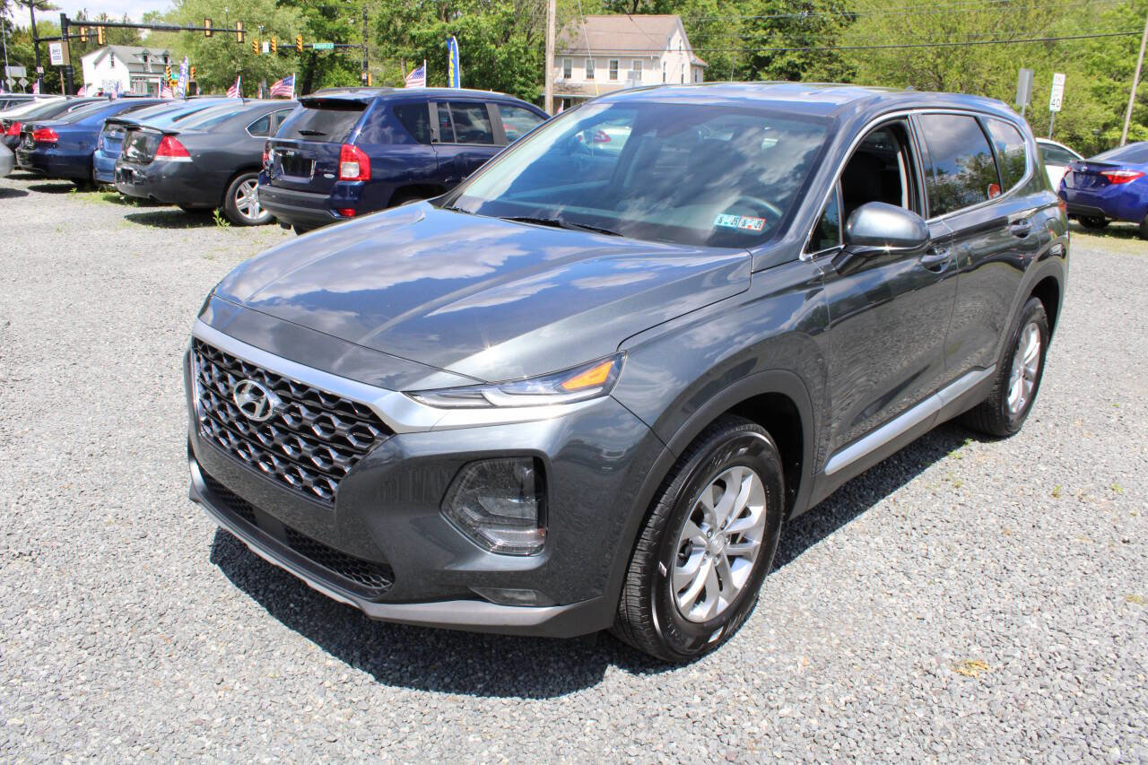 Used 2019 Hyundai Santa Fe SEL w/ Cargo Package AWD/4WD image 2
