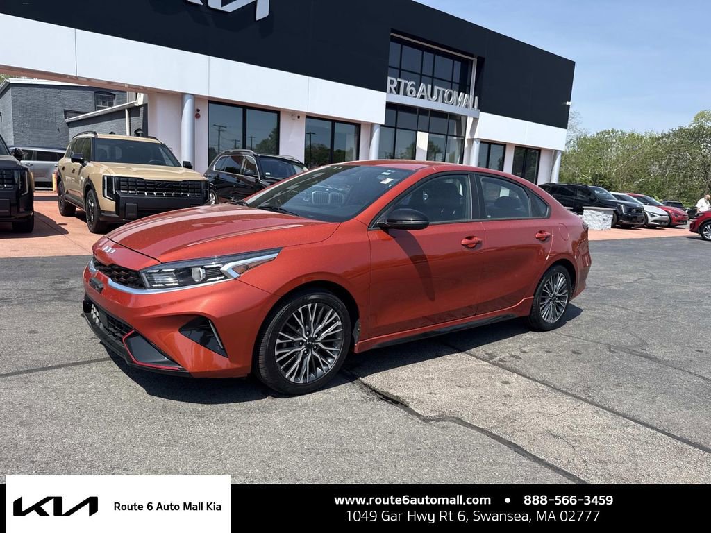 Used 2023 Kia Forte GT-Line w/ GT-Line Technology Package FWD image 1