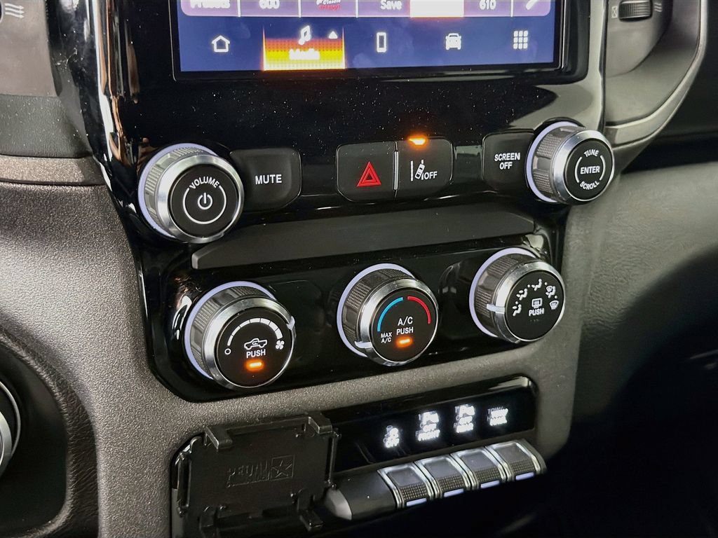 Used 2025 RAM 1500 Tradesman w/ Night Edition RWD image 19