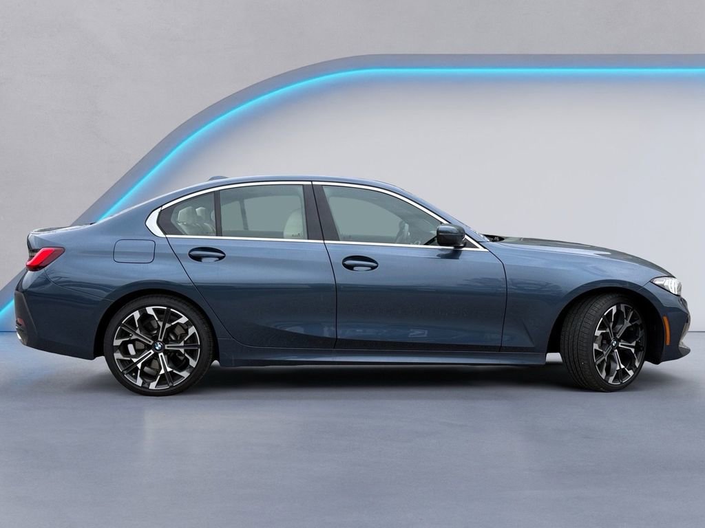 Used 2025 BMW 330i xDrive Sedan w/ Convenience Package image 3