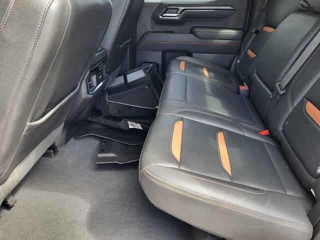 Used 2023 GMC Sierra 1500 AT4 w/ AT4 Premium Package AWD/4WD image 21