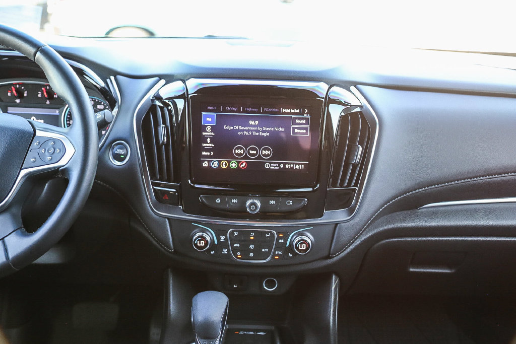 Certified 2023 Chevrolet Traverse LT FWD image 27