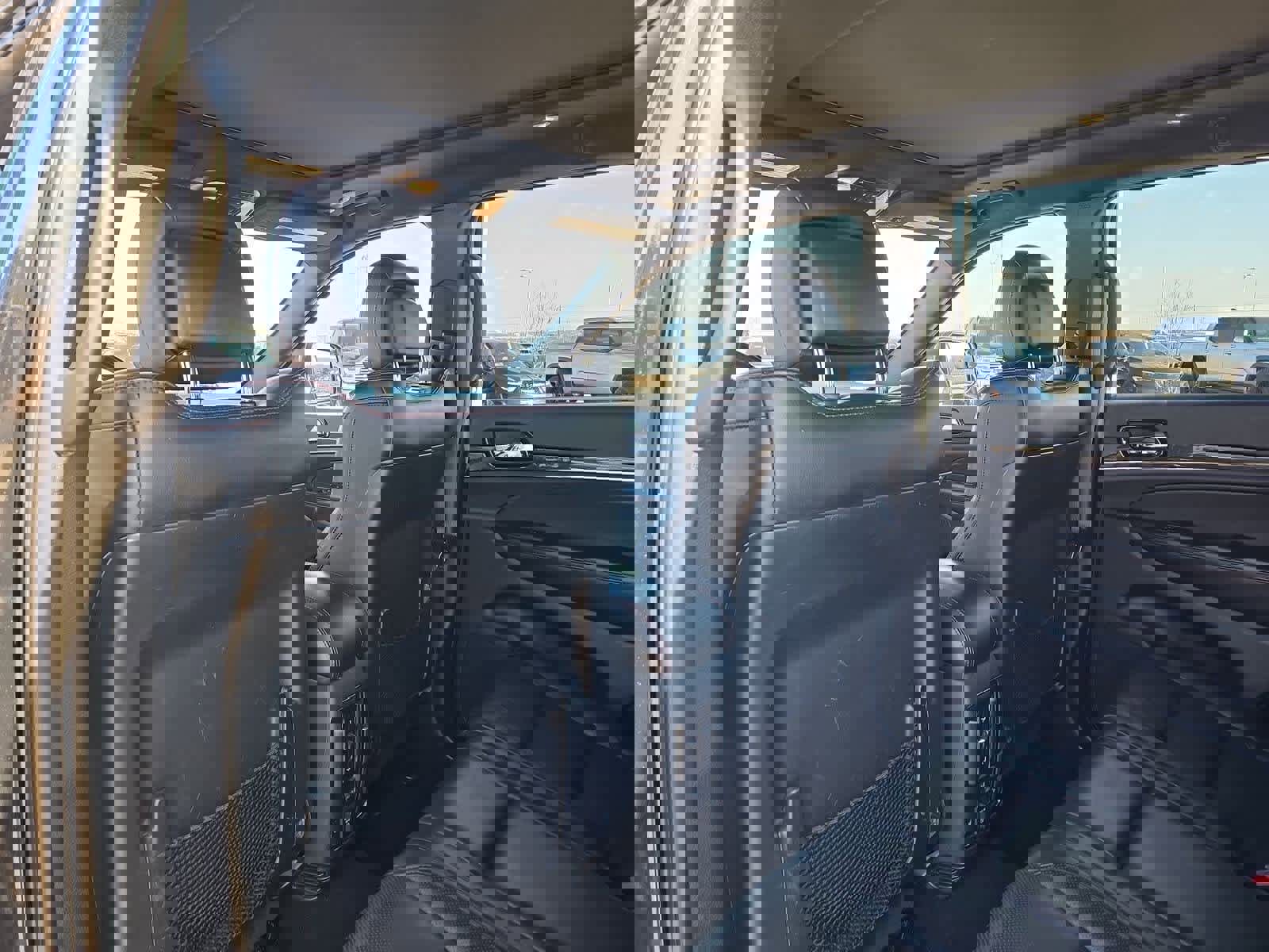 Used 2020 Jeep Grand Cherokee Trailhawk w/ Trailhawk Luxury Group image 18