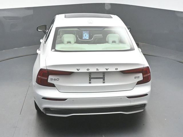 Used 2025 Volvo S60 B5 Plus FWD image 47