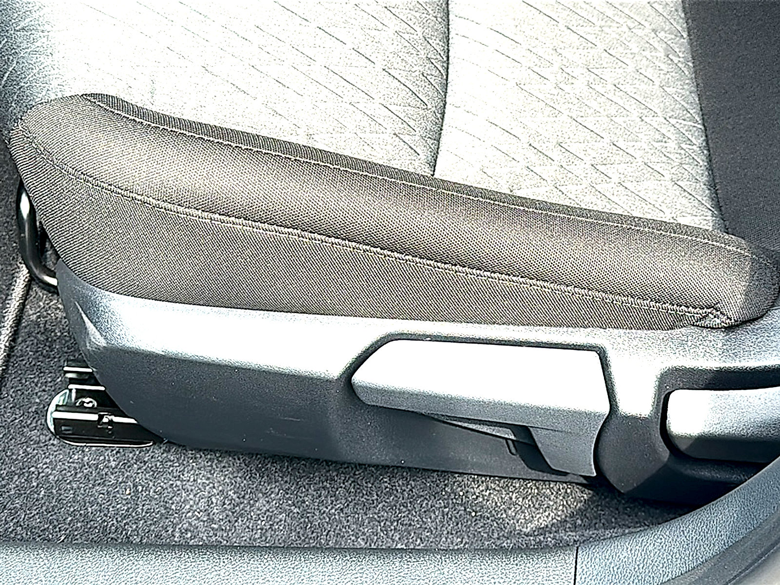 New 2026 Nissan Sentra SV w/ SV Convenience Package FWD image 12