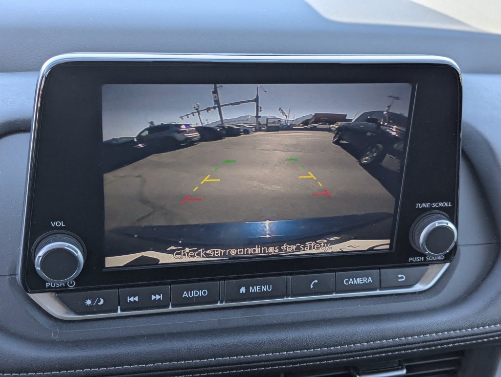 Used 2025 Nissan Rogue SV AWD/4WD image 15
