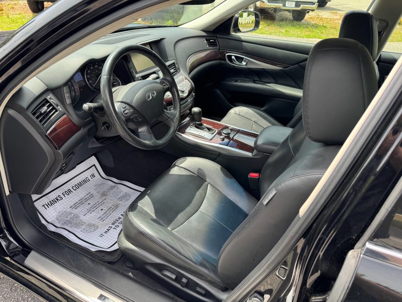 Used 2015 INFINITI Q70 3.7 AWD/4WD image 9