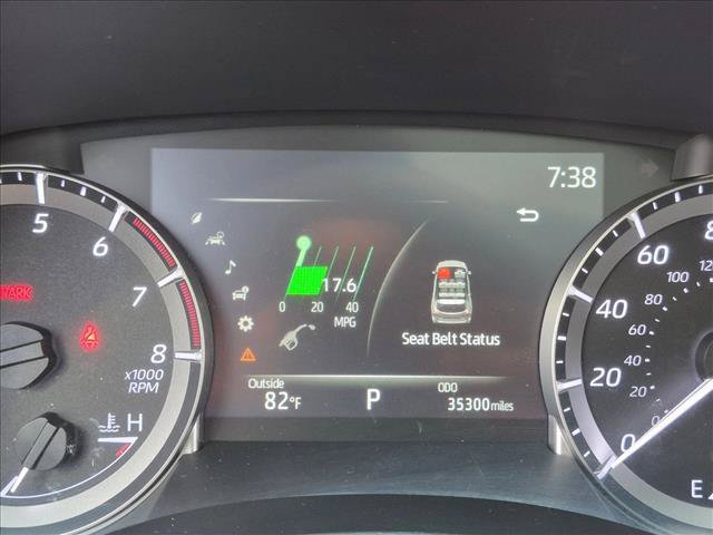 Used 2023 Toyota Highlander XLE FWD image 10