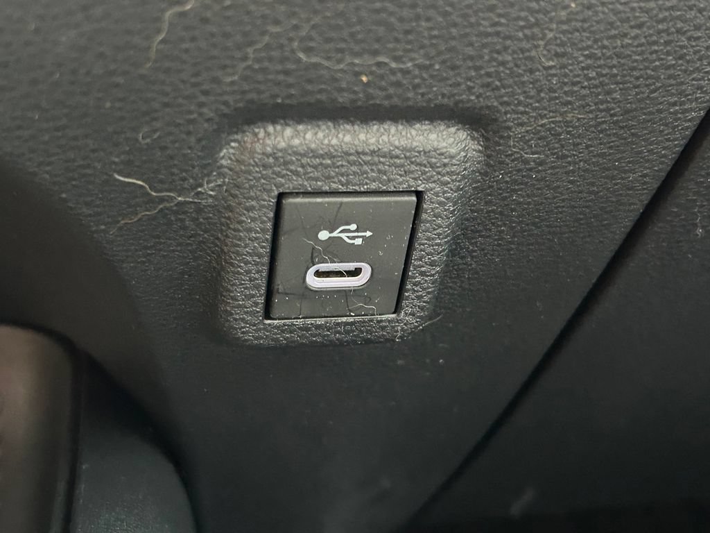 Used 2025 Toyota Corolla SE FWD image 26