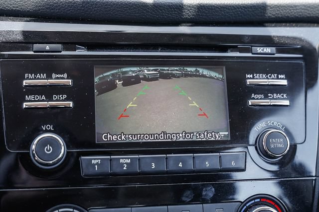 Used 2016 Nissan Rogue S AWD/4WD image 19