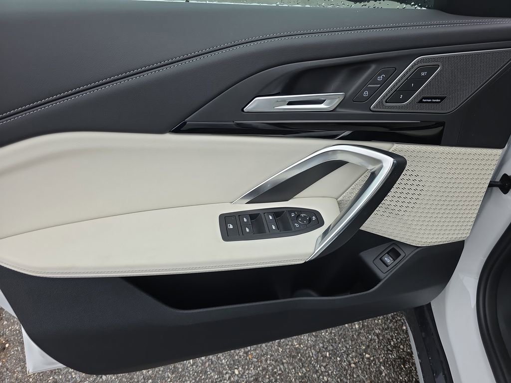 New 2026 BMW X1 xDrive28i w/ Technology Package image 11