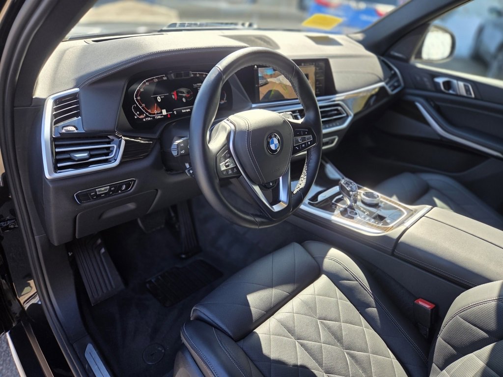 Used 2023 BMW X5 xDrive40i w/ Executive Package image 14