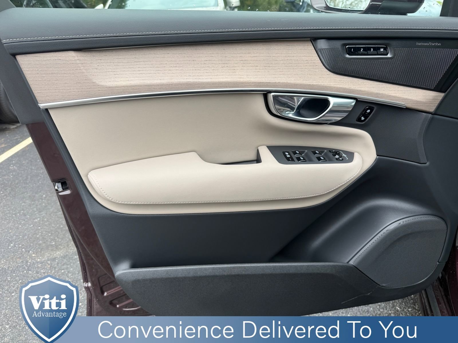 New 2026 Volvo XC90 T8 Ultra w/ Protection Package Premier AWD/4WD image 11