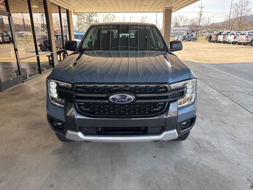 New 2025 Ford Ranger XLT w/ FX4 Off-Road Package AWD/4WD image 2