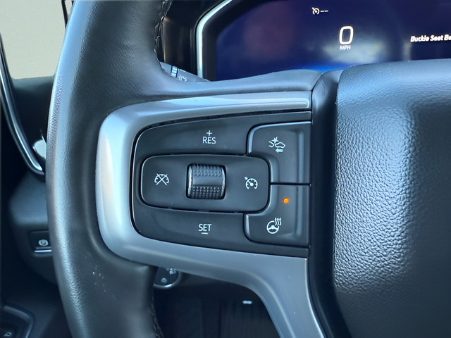 Used 2025 Chevrolet Silverado 1500 LT AWD/4WD image 17
