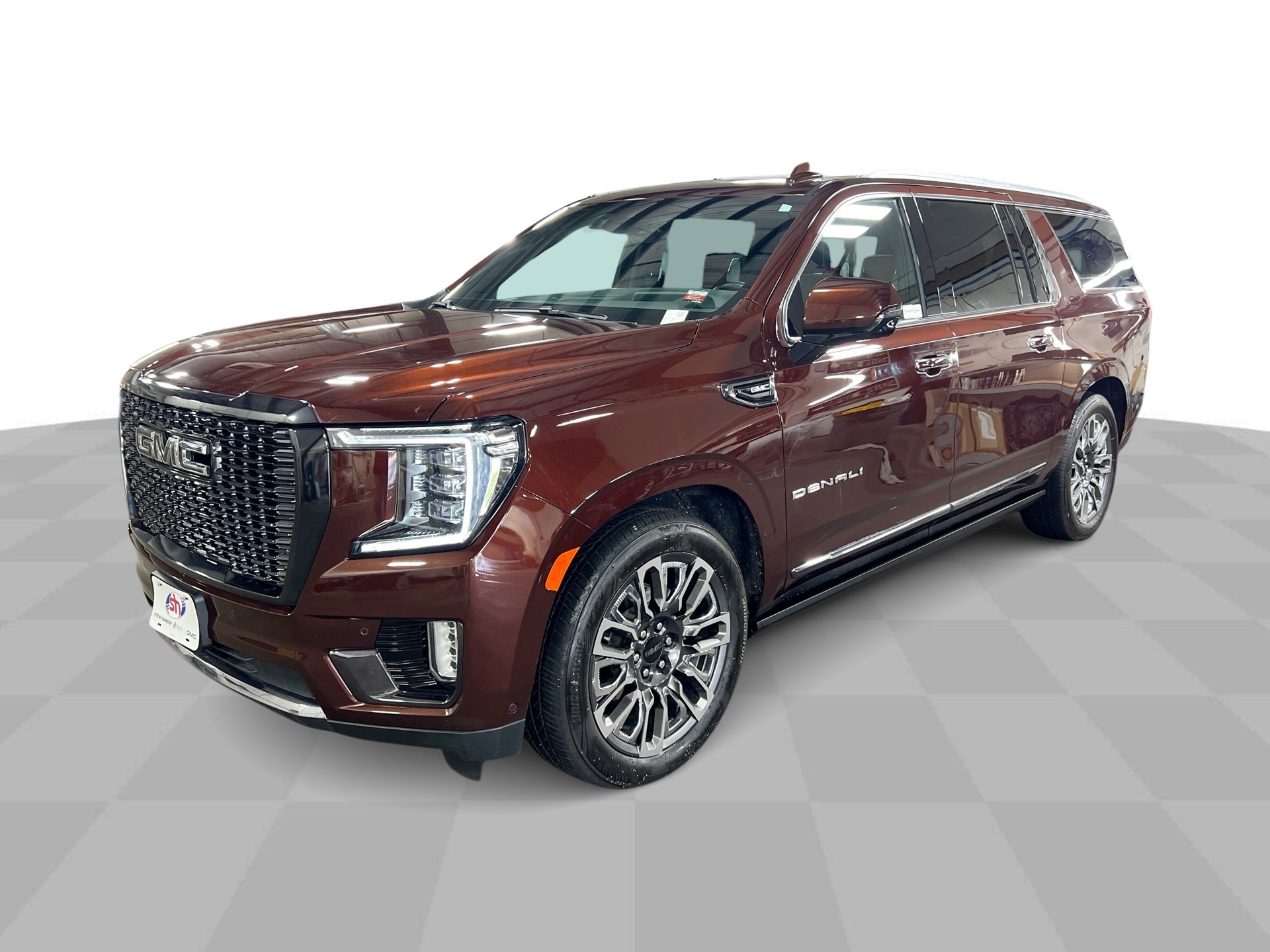 Certified 2023 GMC Yukon XL Denali Ultimate w/ LPO, Floor Liner Package