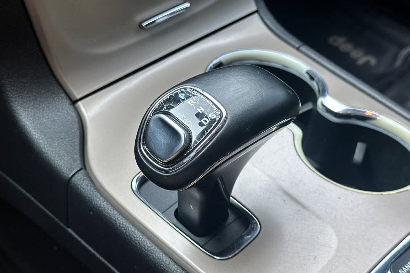Used 2014 Jeep Grand Cherokee Limited AWD/4WD image 23