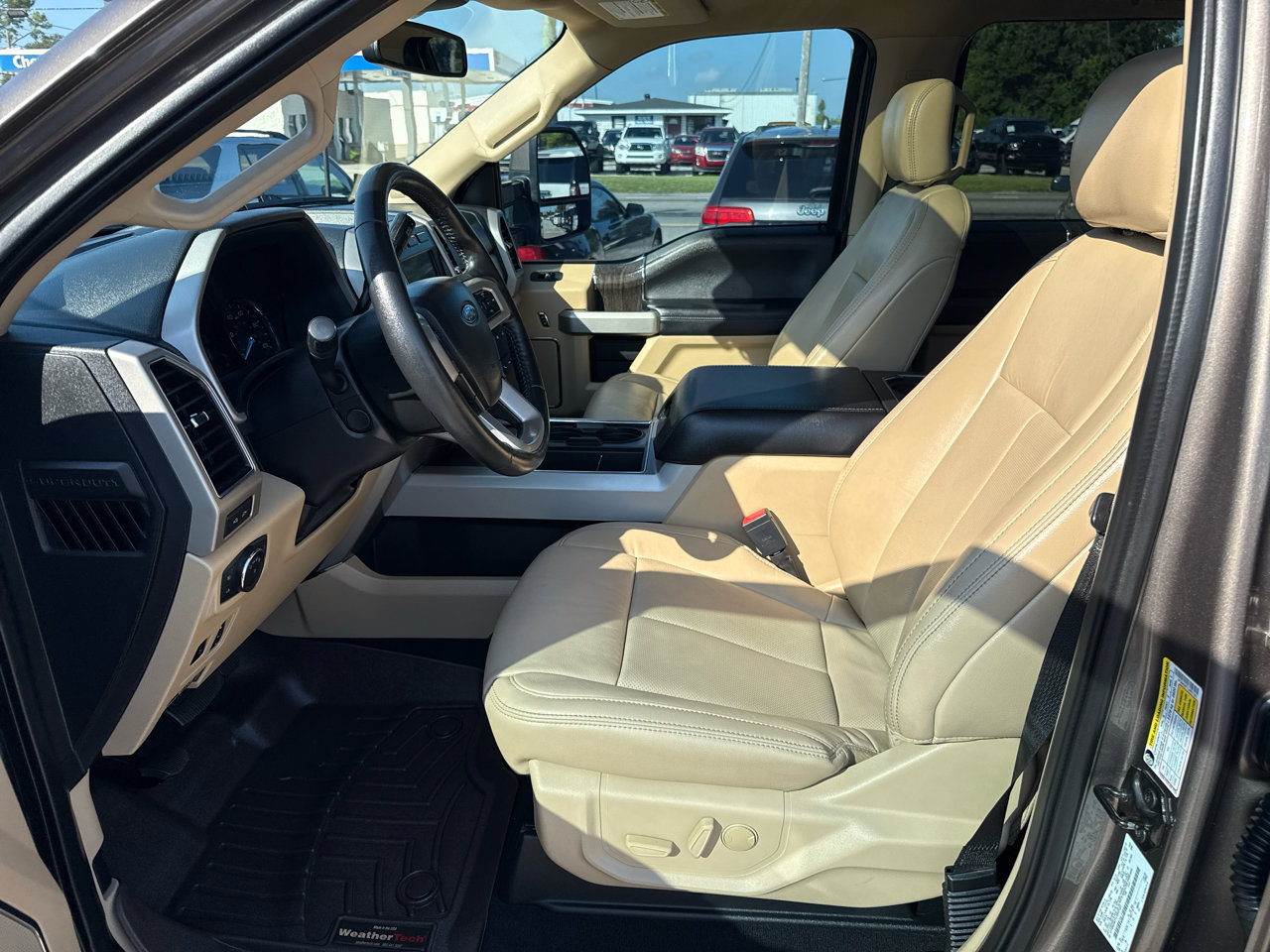 Used 2020 Ford F250 Lariat w/ Lariat Ultimate Package image 16