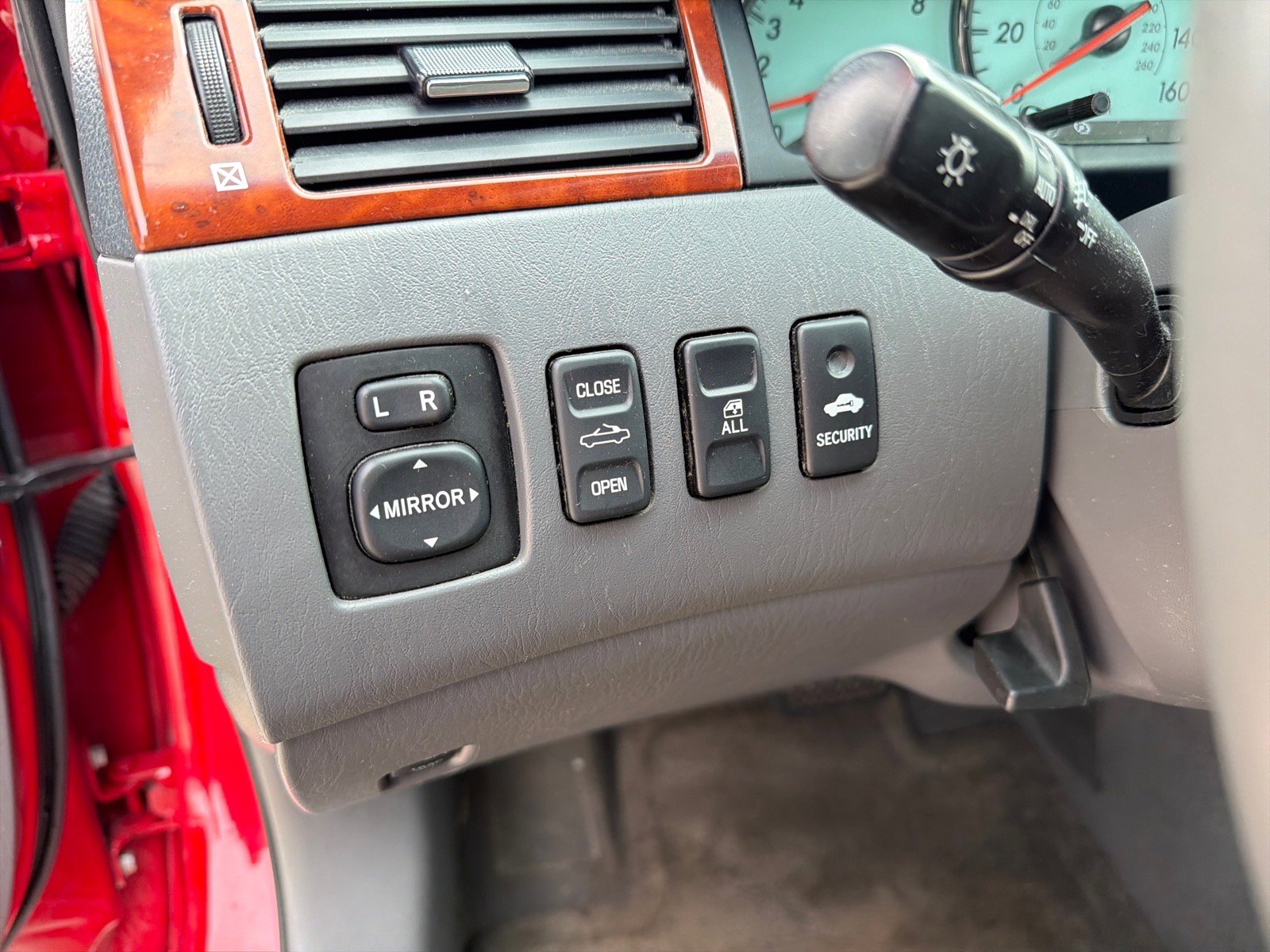 Used 2006 Toyota Solara SLE FWD image 12