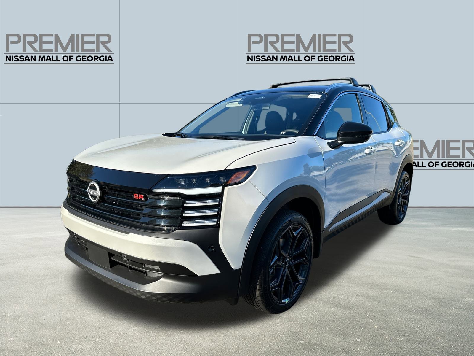 New 2026 Nissan Kicks SR w/ Illumination Package