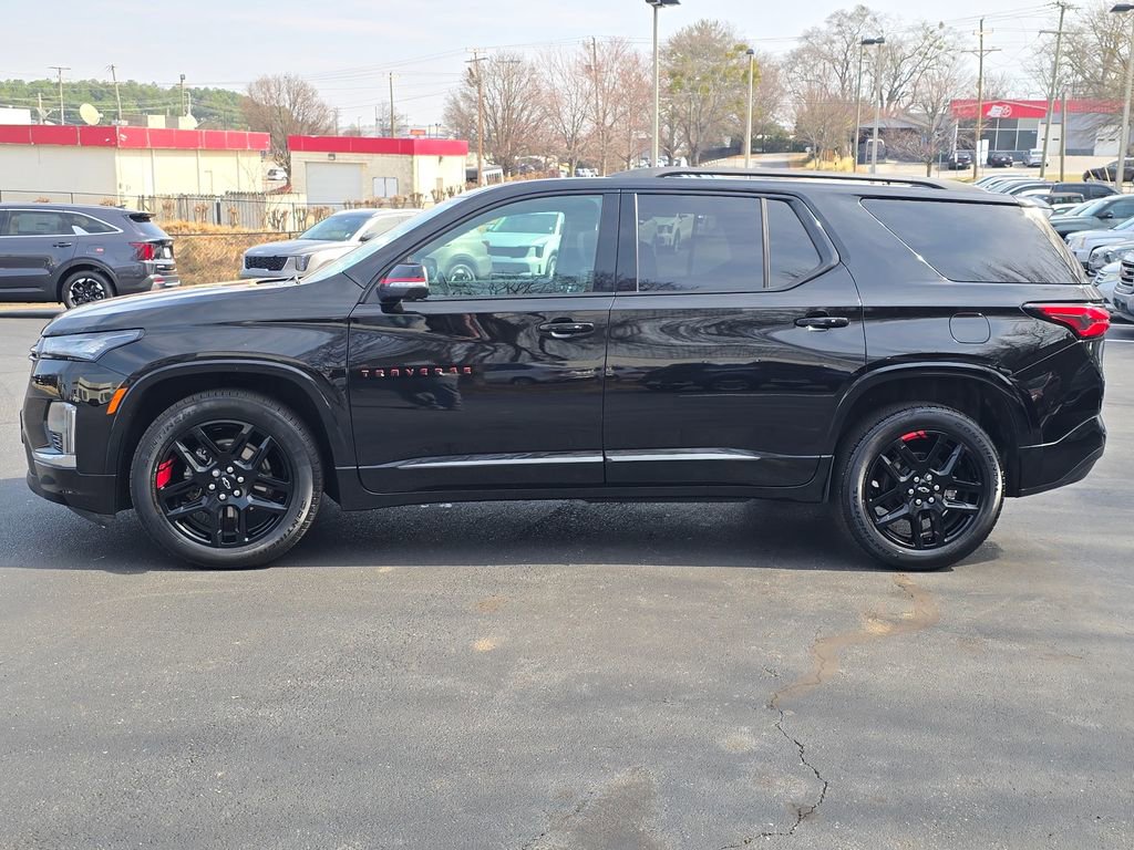 Used 2023 Chevrolet Traverse Premier w/ Redline Edition image 6