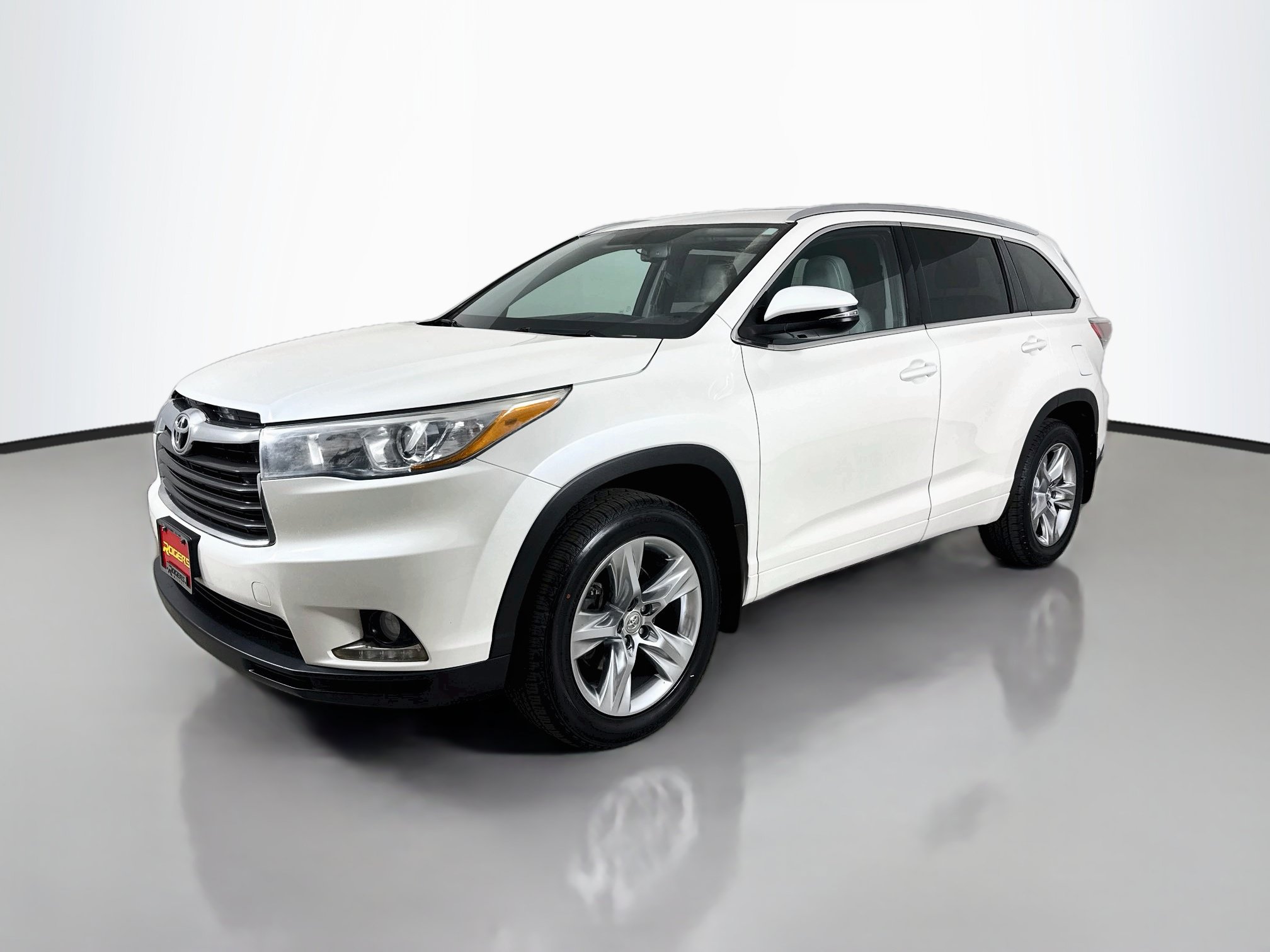Used 2014 Toyota Highlander Limited AWD/4WD image 3