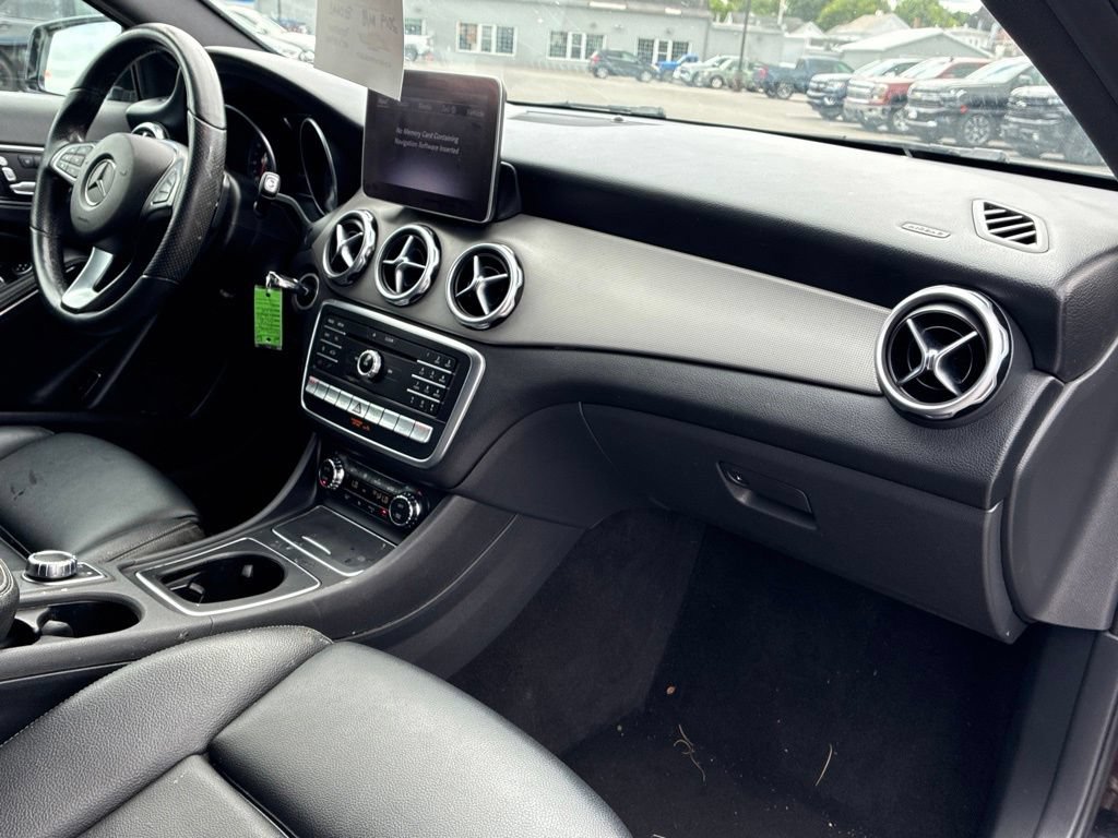 Used 2019 Mercedes-Benz GLA 250 4MATIC image 37