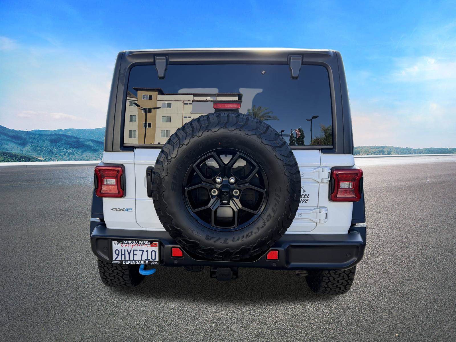 Certified 2024 Jeep Wrangler Unlimited AWD/4WD image 9
