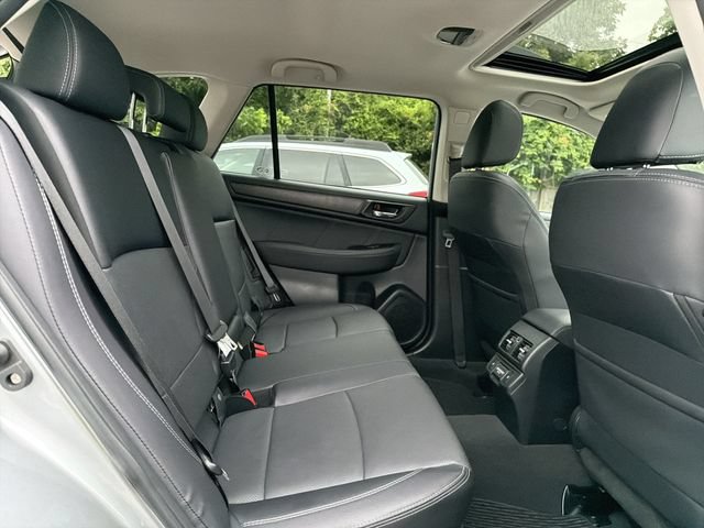 Used 2018 Subaru Outback 3.6R Limited AWD/4WD image 15