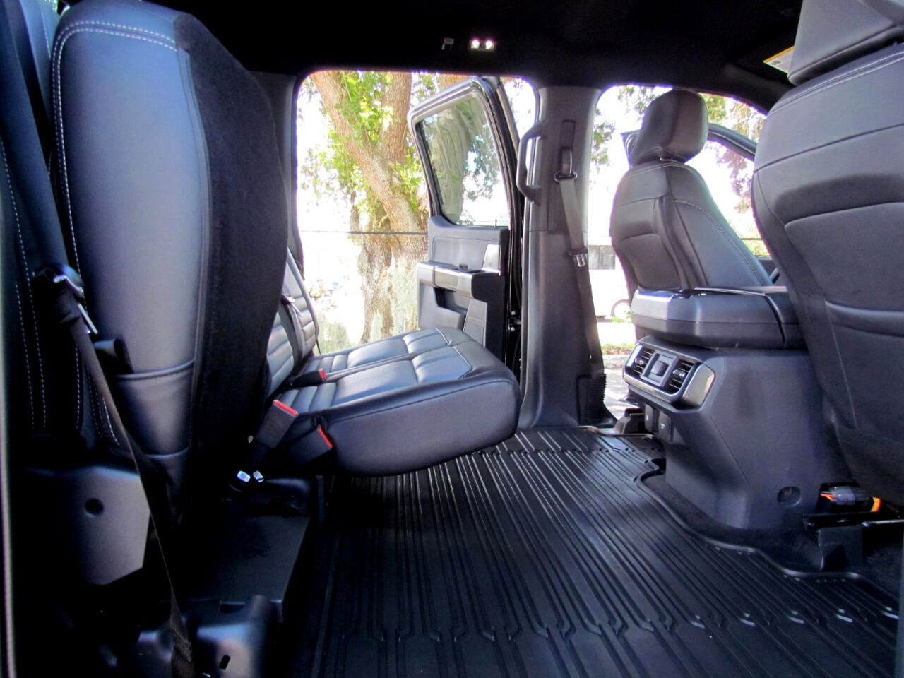 Used 2021 Ford F150 XLT w/ Equipment Group 302A High image 18