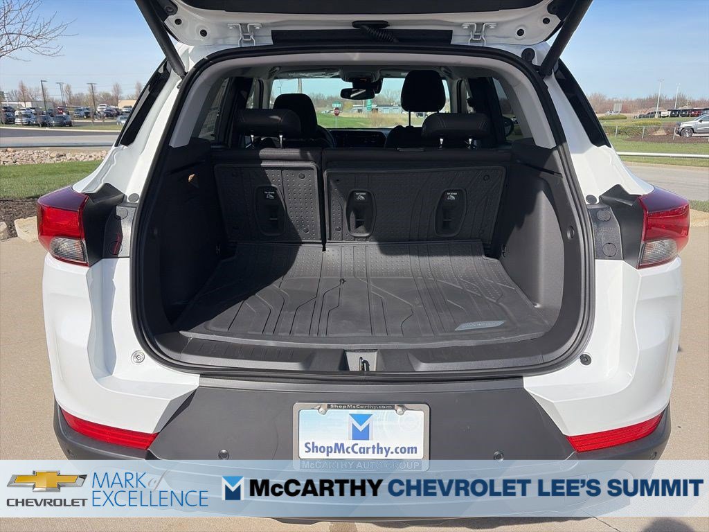 New 2026 Chevrolet TrailBlazer LT w/ Convenience Package FWD image 39