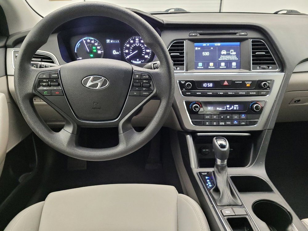 Used 2017 Hyundai Sonata SE image 22