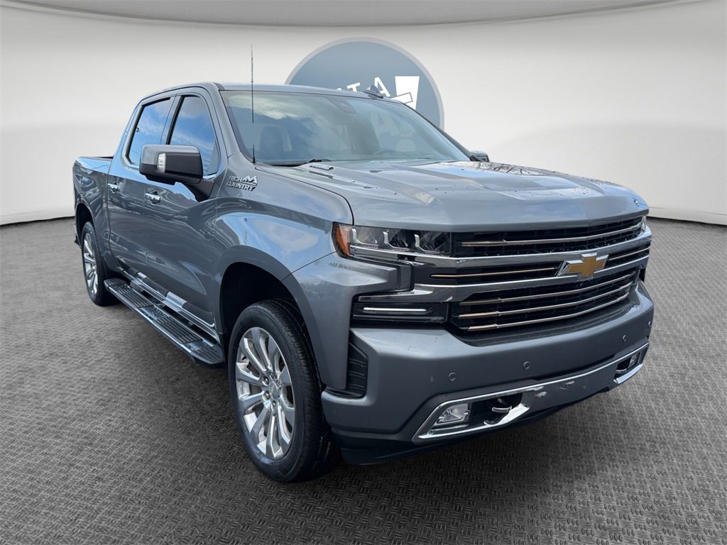 Used 2020 Chevrolet Silverado 1500 High Country w/ Technology Package