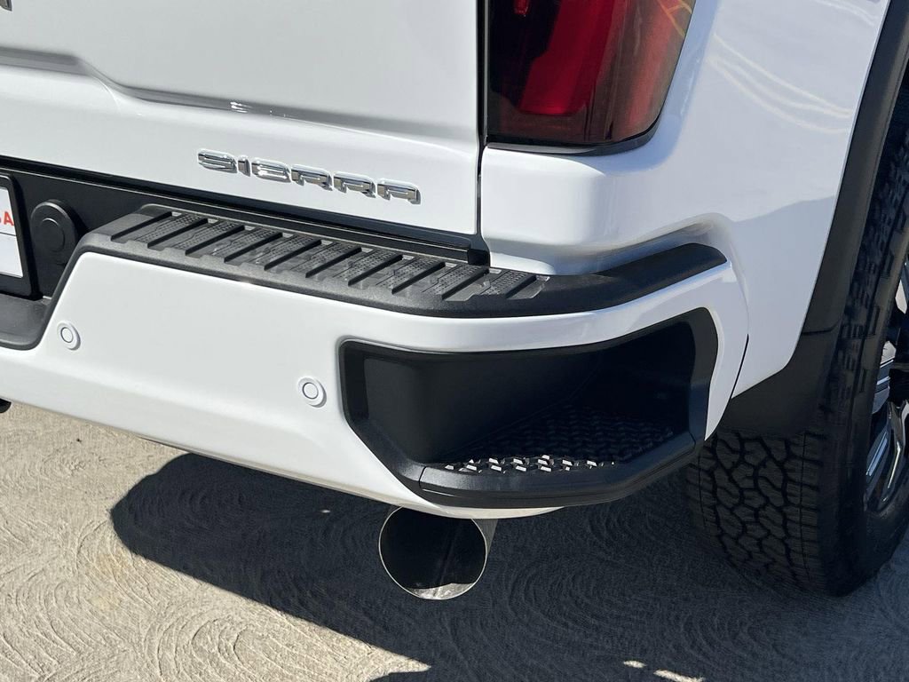 New 2026 GMC Sierra 3500 Denali AWD/4WD image 30