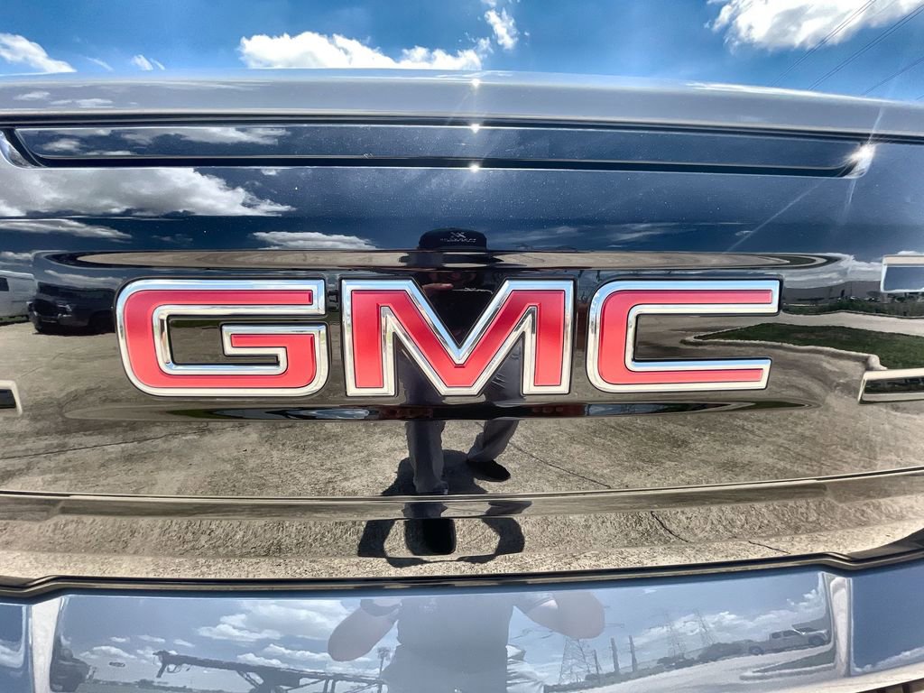 New 2026 GMC Sierra EV Elevation image 35
