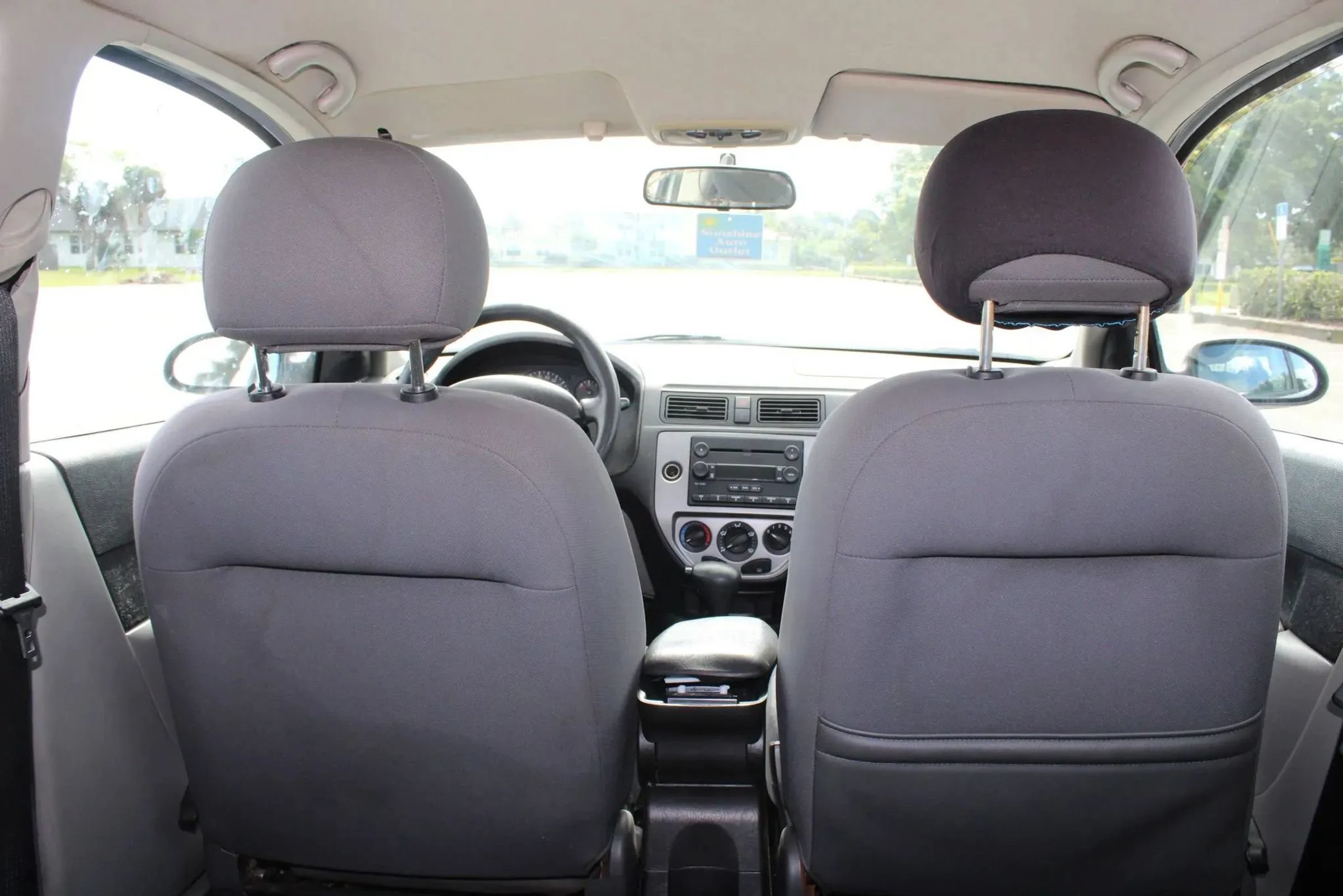 Used 2006 Ford Focus SE FWD image 30