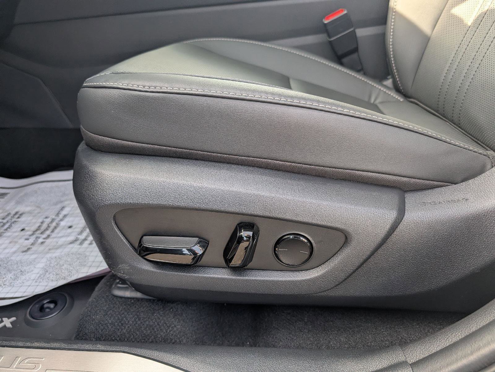 Used 2025 Lexus NX 350 AWD w/ Accessory Package (2T) image 8