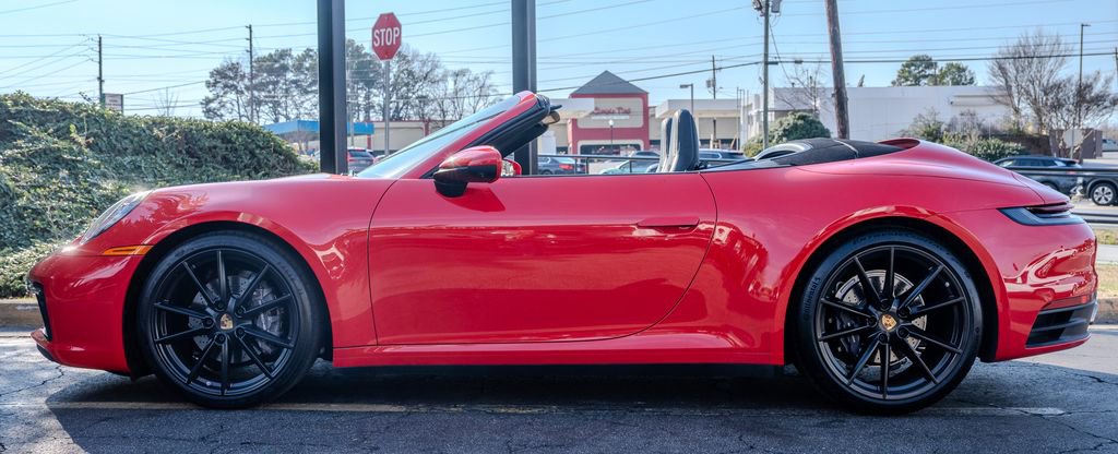 Used 2024 Porsche 911 Carrera image 33