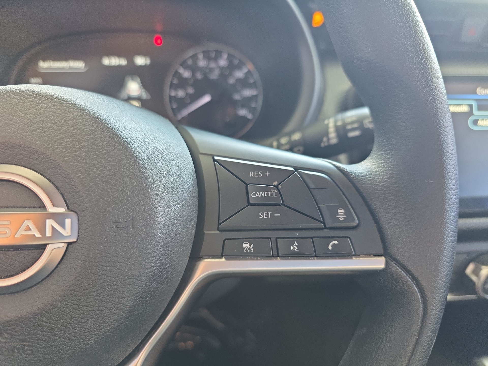 Used 2023 Nissan Kicks SV FWD image 17