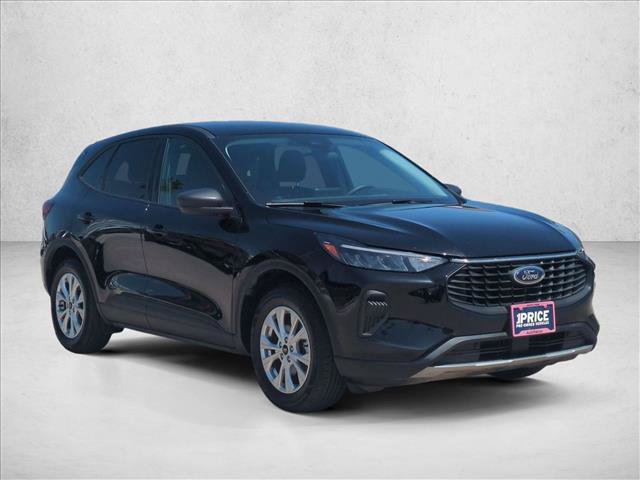 Used 2025 Ford Escape Active FWD image 3