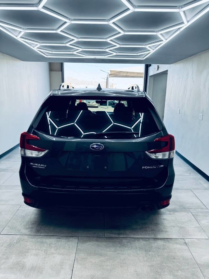 Used 2022 Subaru Forester Premium w/ Popular Package #1 image 17